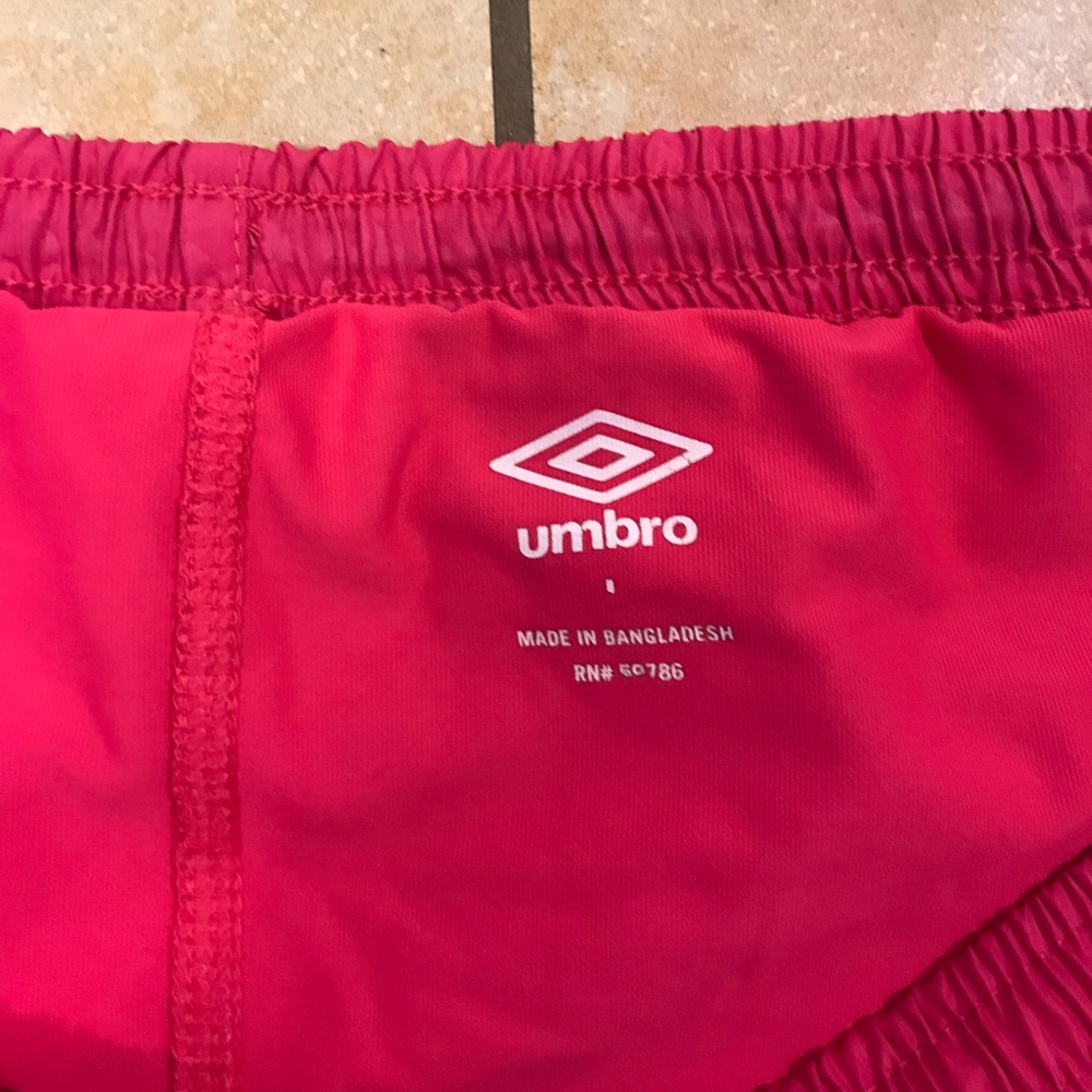 Umbro 3M Pink/Black Athletic Shorts M - Picture 3 of 5